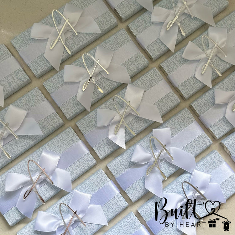 12x blue theme initial & bow chocs