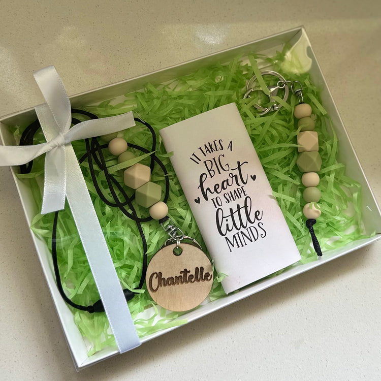 It takes a big heart to shape little minds gift box